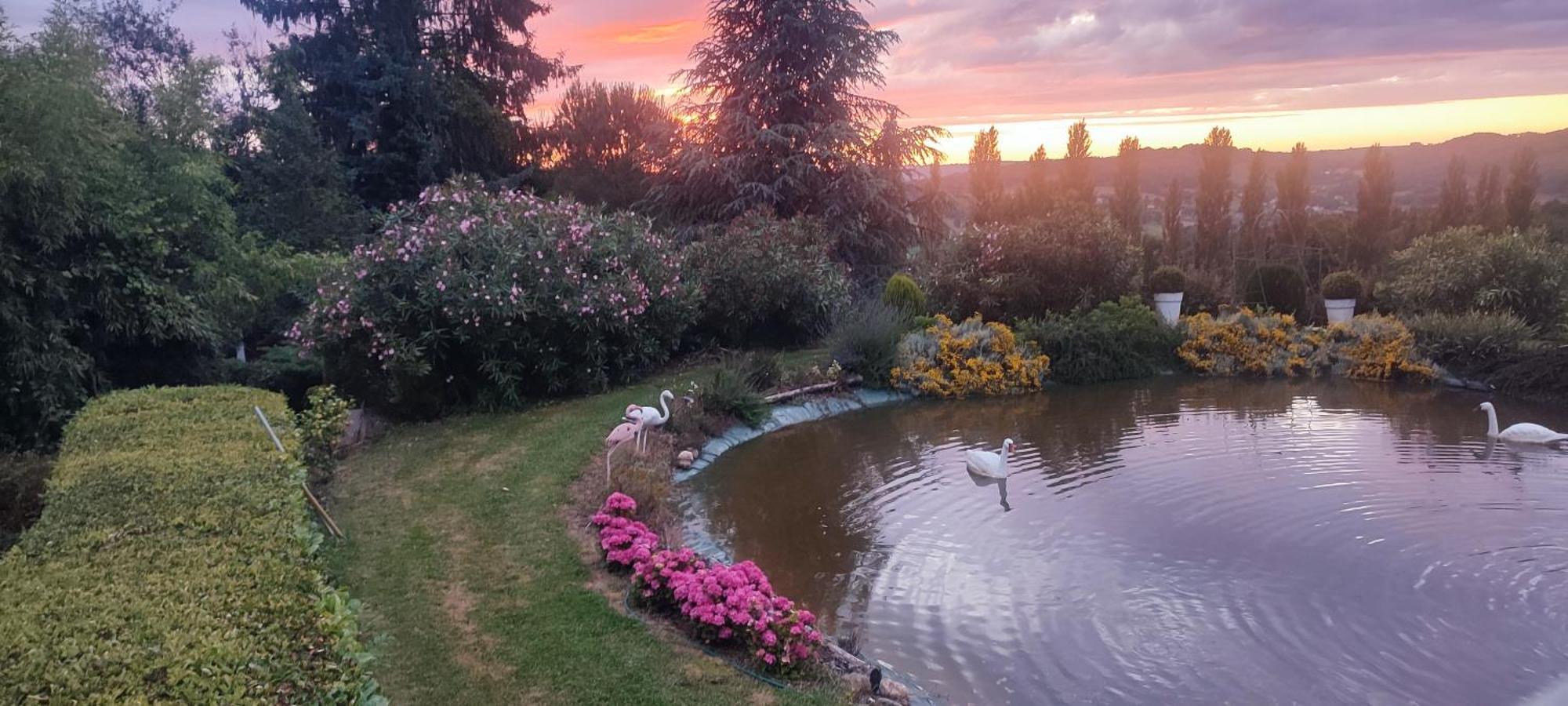 Domaine Le Lanis Chambre D'Hotes Piscine Spa Privatise Sur Reservation Сен-Жирон Экстерьер фото