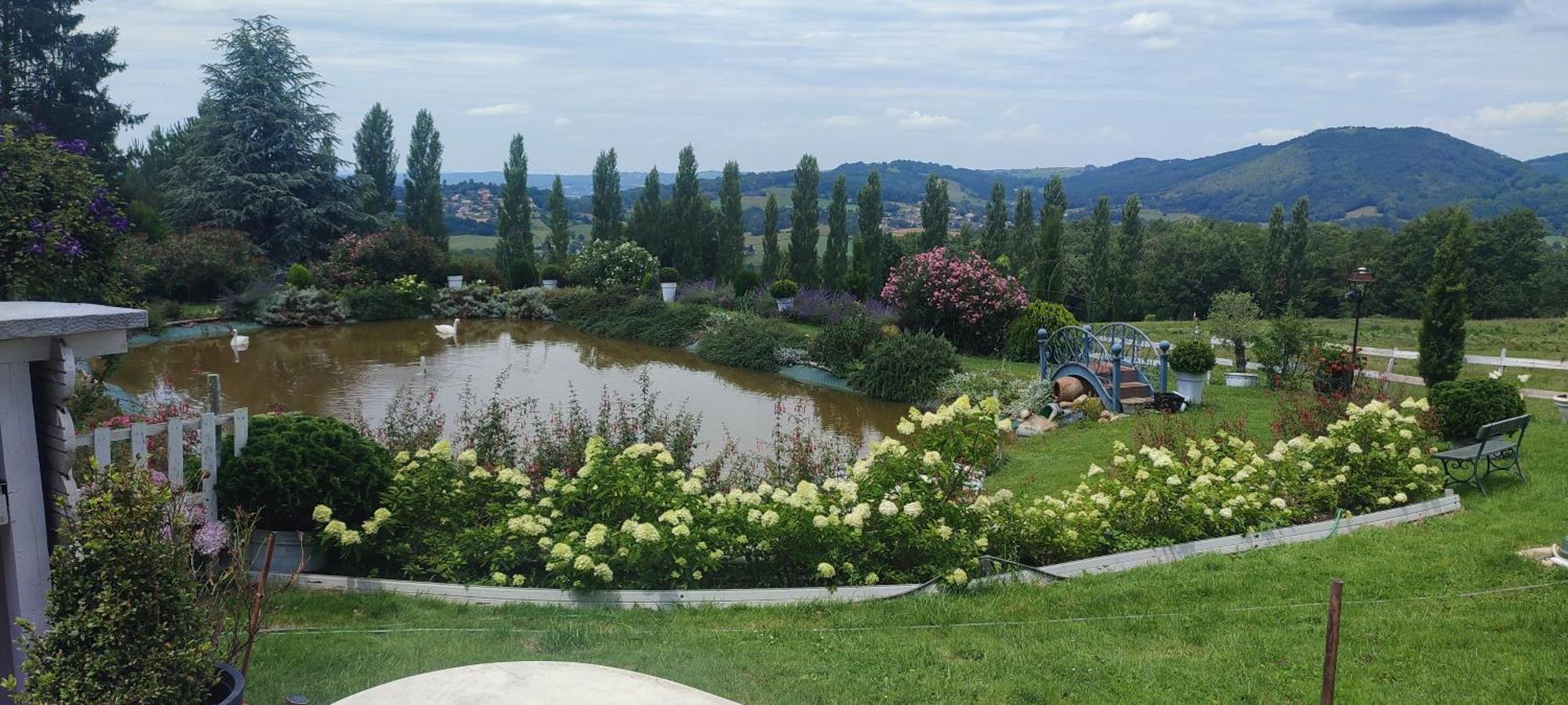 Domaine Le Lanis Chambre D'Hotes Piscine Spa Privatise Sur Reservation Сен-Жирон Экстерьер фото